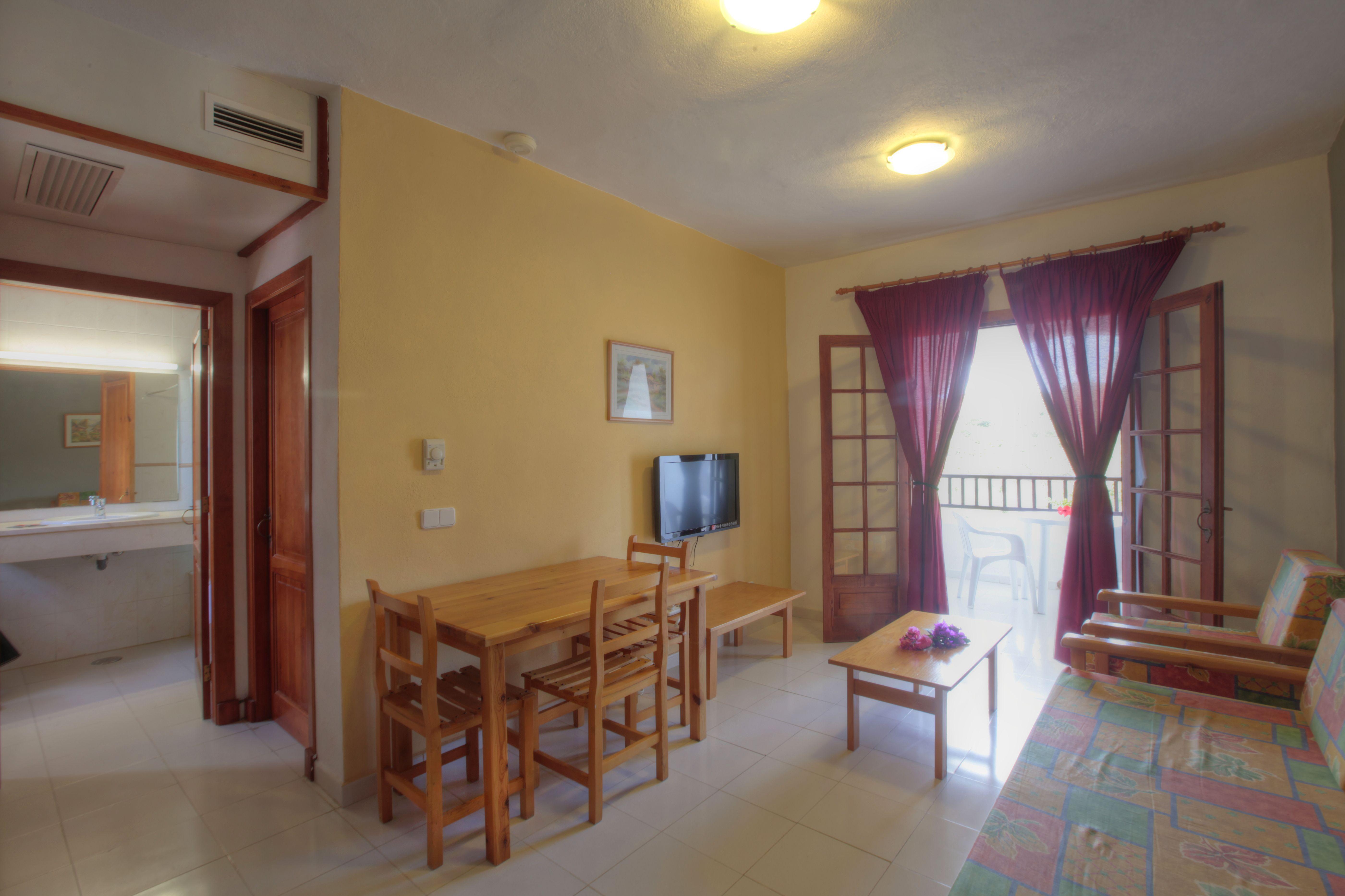 Fergus Club Carema Splash Playas De Fornells Exterior foto