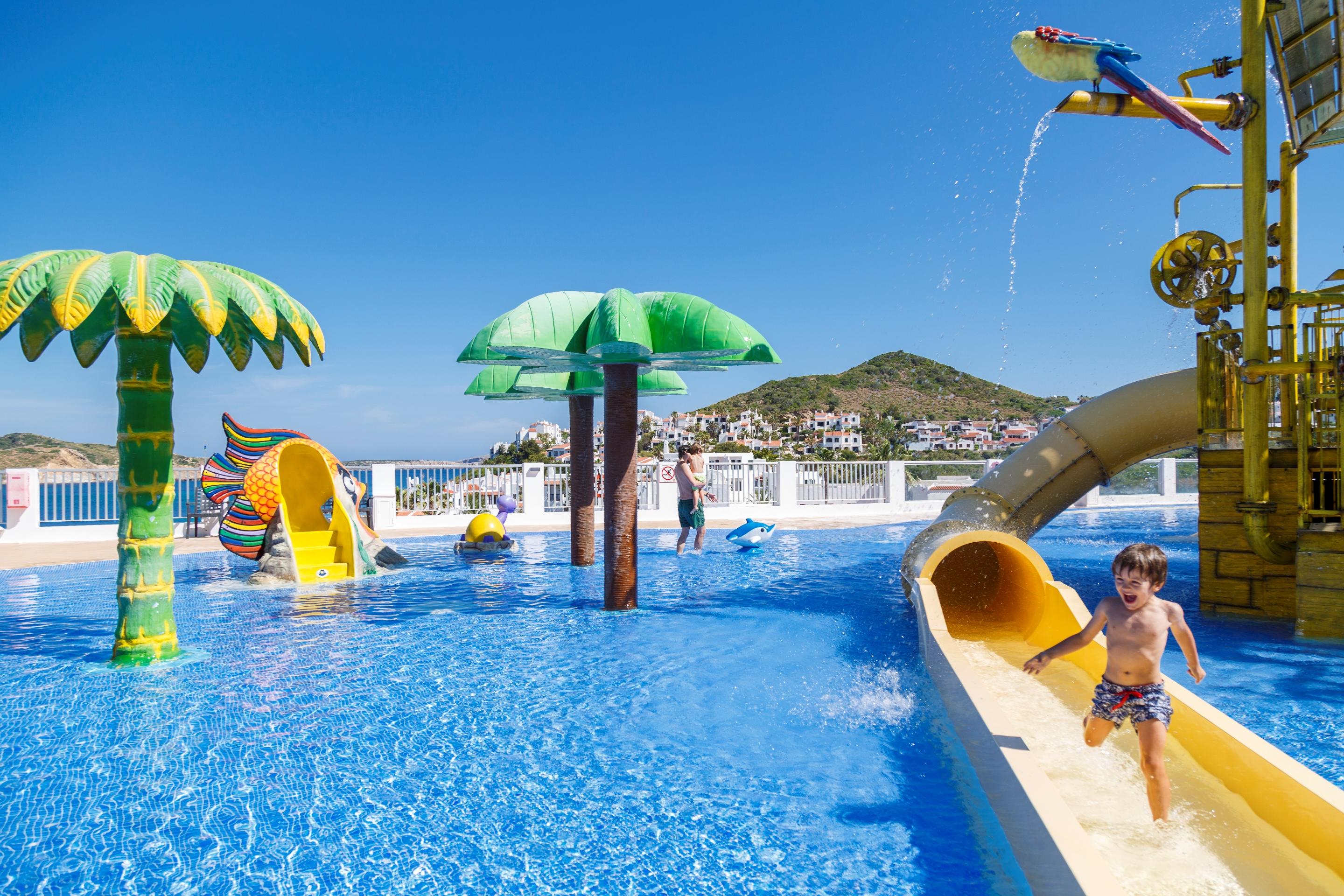 Fergus Club Carema Splash Playas De Fornells Facilidades foto